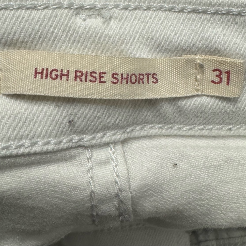 Levi's Women’s Hi Waist‎ White Denim Cutoff Shorts for Women Size 31 - Picture 3 of 8